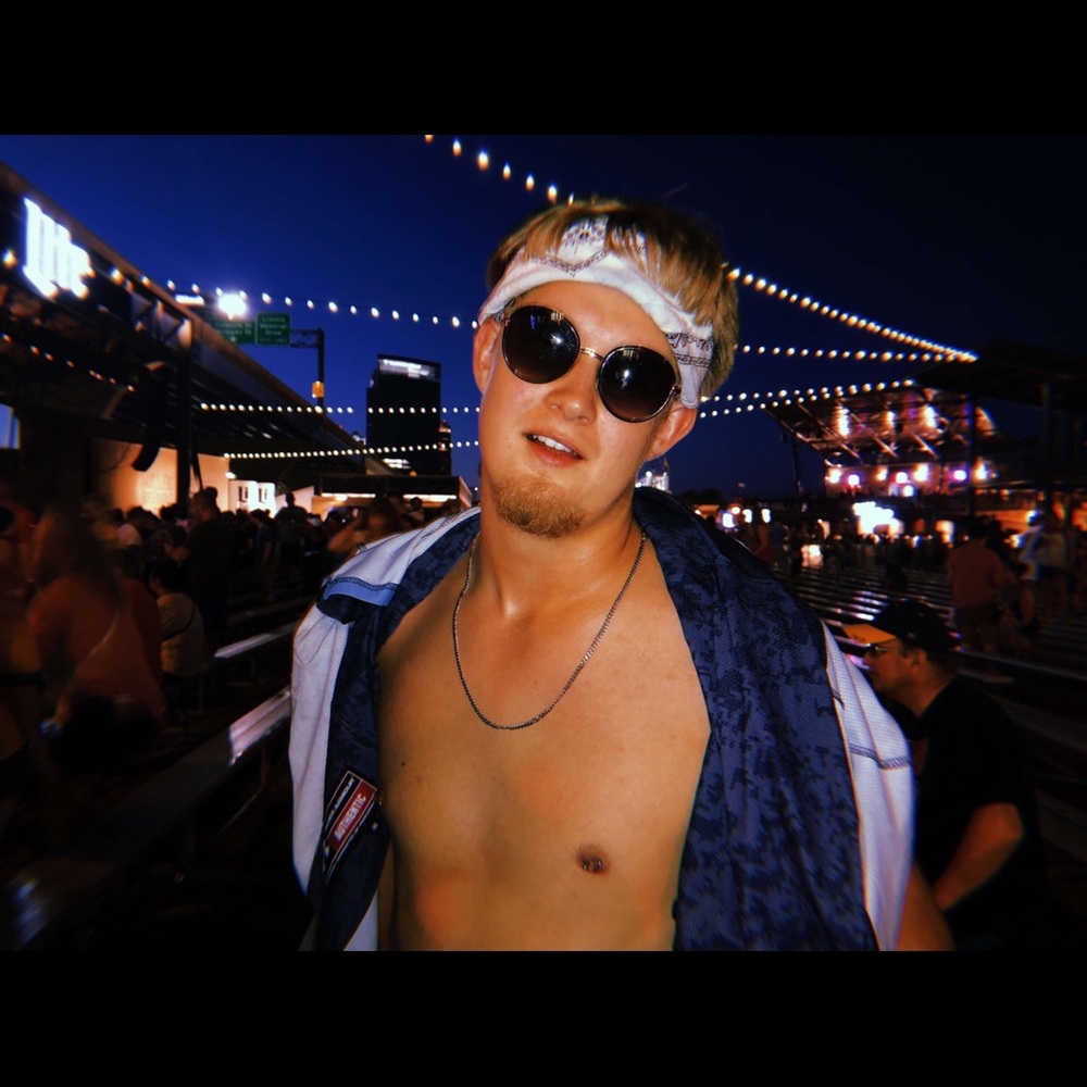 Meet your Posher, Nate